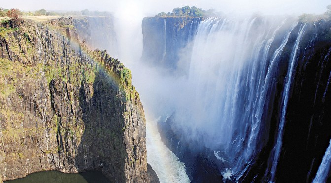 ON TOUR WITH FALCON SAFARIS TO THE VICTORIA FALLS